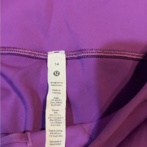 Lululemon - Wunder Train with Pockets, High-Waisted Leggings - Picture 2 of 4